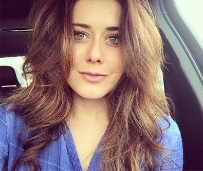 Full leaked Manon mathews page private onlyfans photo