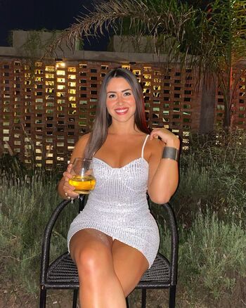 Maricel Freire Hotwife