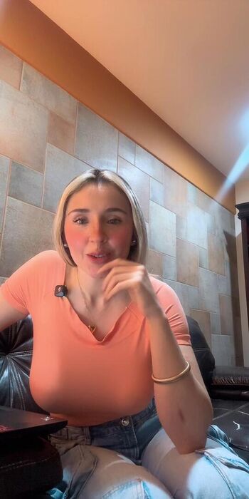 Marisol Dovala. La Chica Del Clima