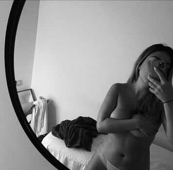 Full leaked Martacherrypies page private onlyfans photo