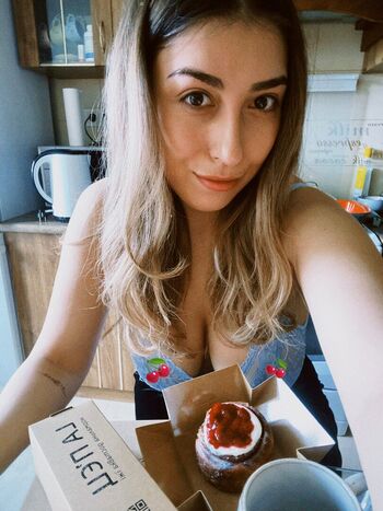 Full leaked Martacherrypies private onlyfans photo