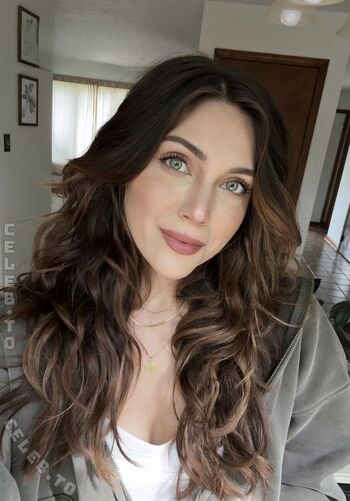 Full leaked Jennaxx/ private onlyfans photo