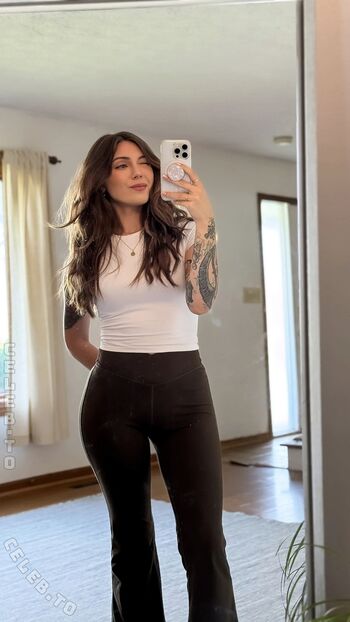 Full leaked Vdarquise/ private onlyfans photo