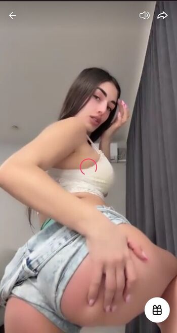 Full leaked Matilda  m darya page private onlyfans photo