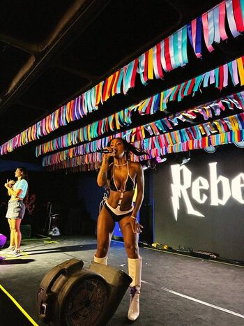 Full leaked Mc rebecca  page private onlyfans photo