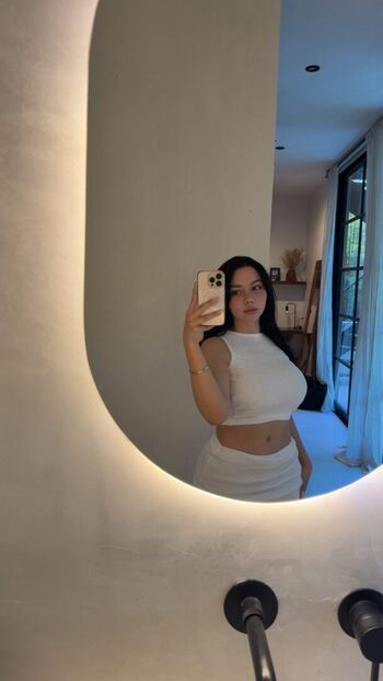 Full leaked Mess vakili private onlyfans photo