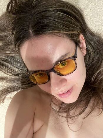 Full leaked Lily lawson/ private onlyfans photo