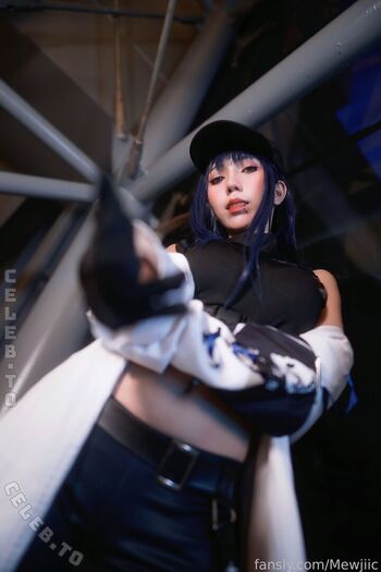 Full leaked Mewjiic page private onlyfans photo