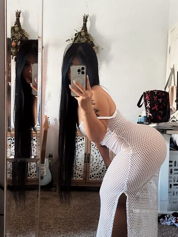 Full leaked Mewlilay private onlyfans photo