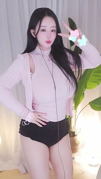 Full leaked Mg private onlyfans photo
