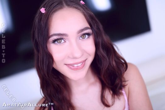 Full leaked Mia river private onlyfans photo