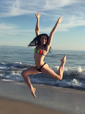 Michaela Jill Murphy / Jessie Flowers