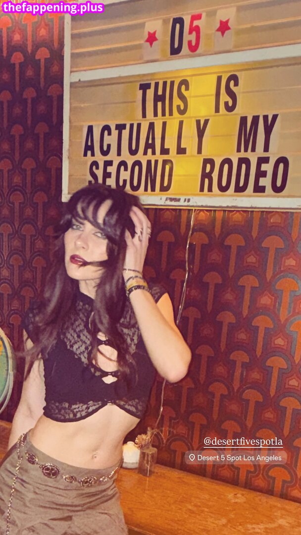 Michaela Jill Murphy / Jessie Flowers