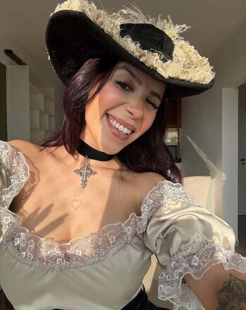 Full leaked Micheleollieer private onlyfans photo