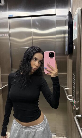 Full leaked Micheleollieer private onlyfans photo