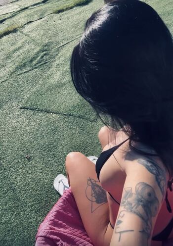 Full leaked Micheleollieer private onlyfans photo