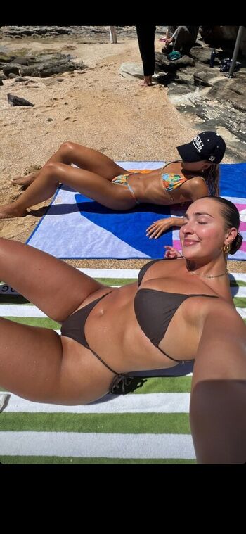 Full leaked Mikayla klewer private onlyfans photo