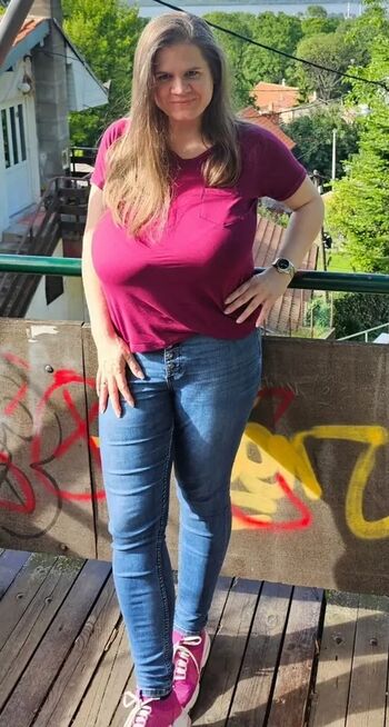 Full leaked Milikkashad private onlyfans photo