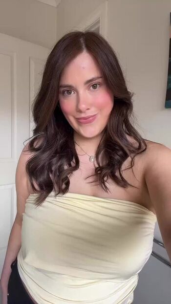 Full leaked Milly findlay private onlyfans photo