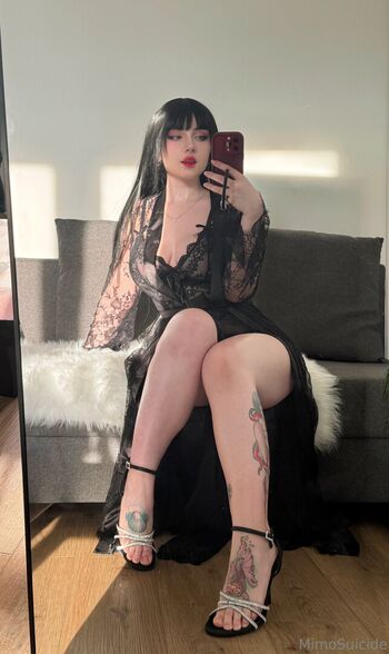 Full leaked Valyriah h/ private onlyfans photo