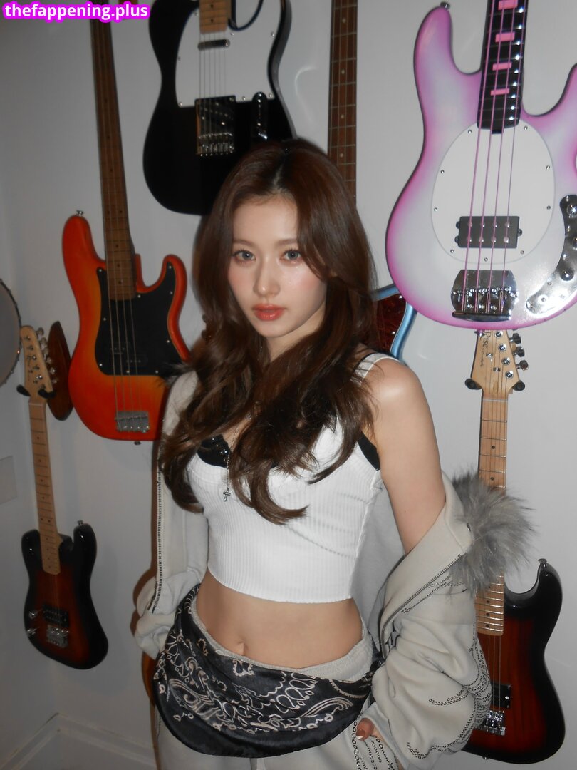 Minatozaki Sana (TWICE)