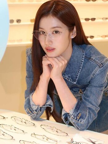 Full leaked Minatozaki sana private onlyfans photo