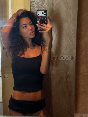 Ming Lee Simmons