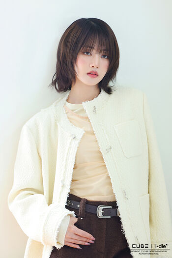 Minnie (Nicha Yontararak - I-dle