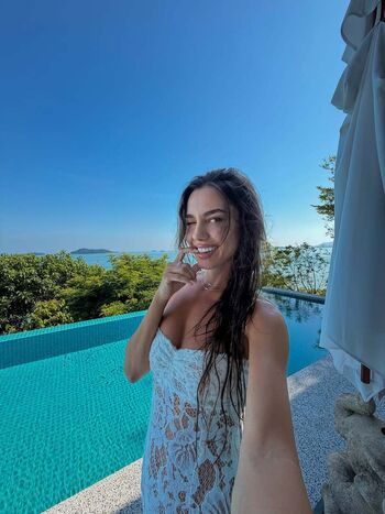 Full leaked Alicia lacao/ private onlyfans photo