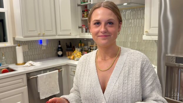 Full leaked Miss snowwolf jku private onlyfans photo