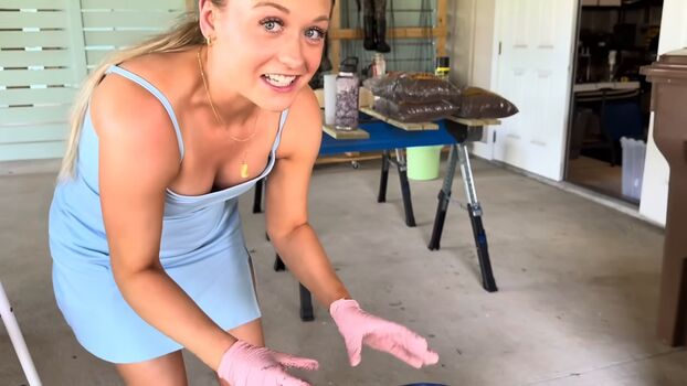 Full leaked Miss snowwolf jku private onlyfans photo