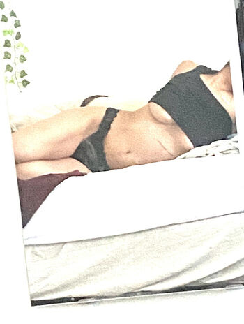 Full leaked Missmavixxx private onlyfans photo