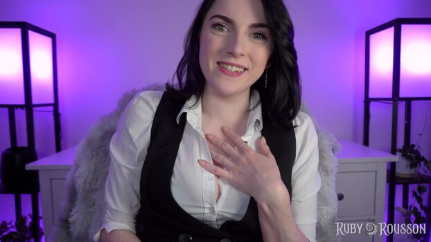 Mistress Ruby Rousson