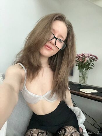 Full leaked Moi kitti private onlyfans photo