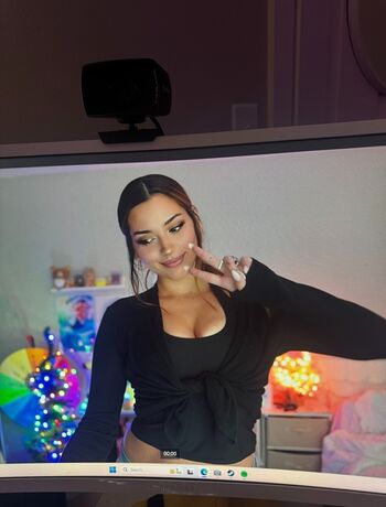 Full leaked Jennie rose/ private onlyfans photo