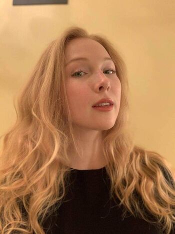 Molly Quinn