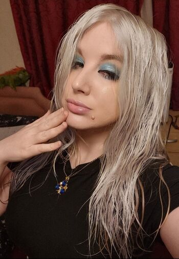 Full leaked Moon dragon private onlyfans photo