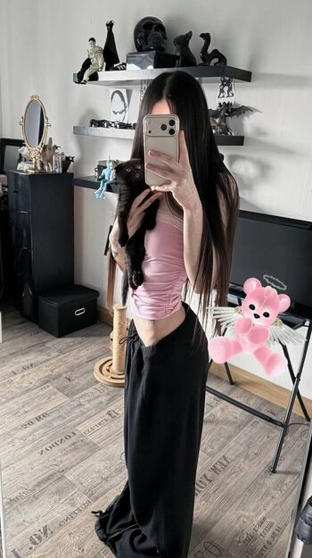 Full leaked Mxis private onlyfans photo