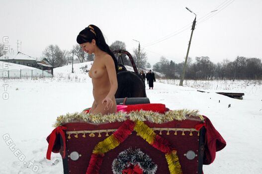 Nackt In Russland
