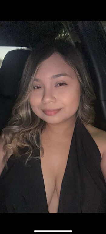 Full leaked Kiakuromi / private onlyfans photo