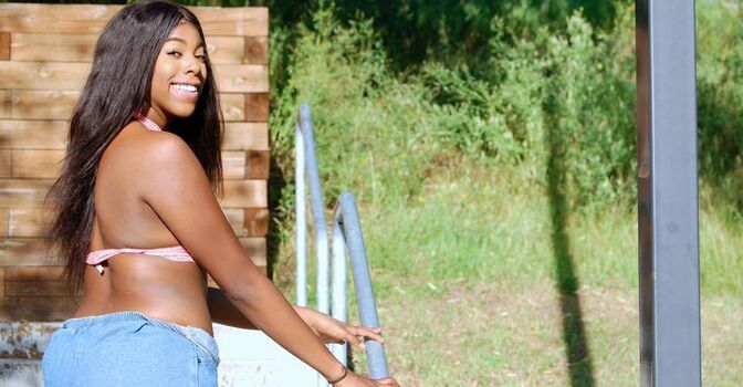 Full leaked Naomi simone private onlyfans photo