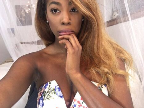 Full leaked Naomi simone private onlyfans photo