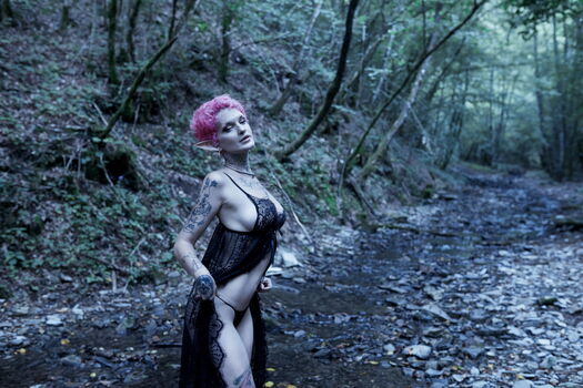 Full leaked Nausicaarondina page private onlyfans photo