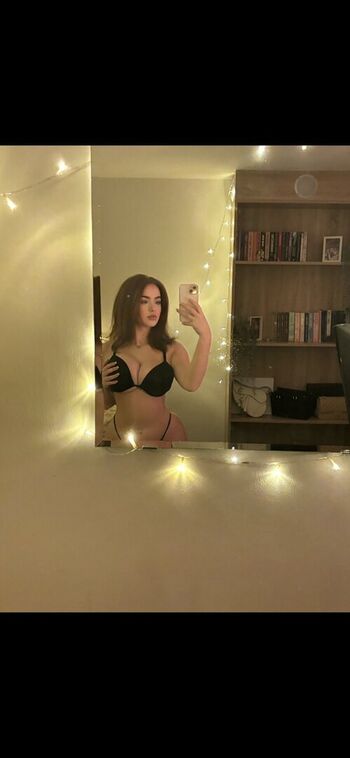 Full leaked Neave dare page private onlyfans photo