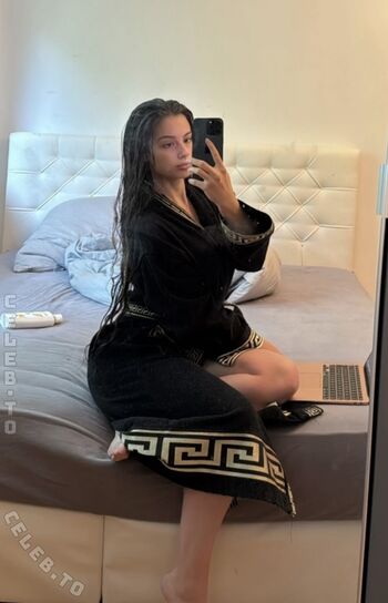 Full leaked Neniutate private onlyfans photo