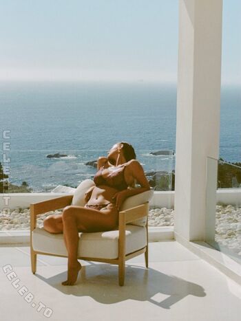 Full leaked Nicola cavanis page private onlyfans photo