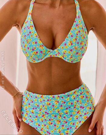 Full leaked Nicola cavanis private onlyfans photo