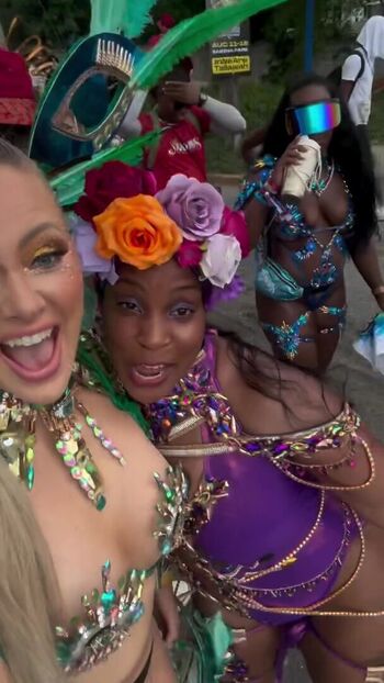 Full leaked Nicole arbour private onlyfans photo