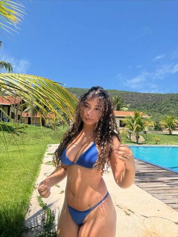 Nicolly Nicolly_Scobar