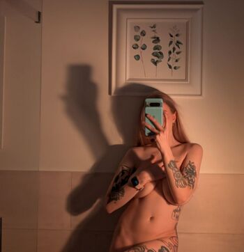 Full leaked Nikkidreams private onlyfans photo